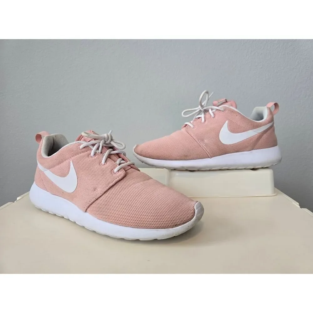 Nike Roshe One Women’s Pink/White Mesh Comfort Casual Sneakers Women's Size 11